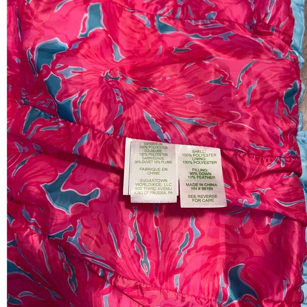 Lilly Pulitzer Women's Light Blue Down Puffer Vest Medium EUC - Picture 5 of 7